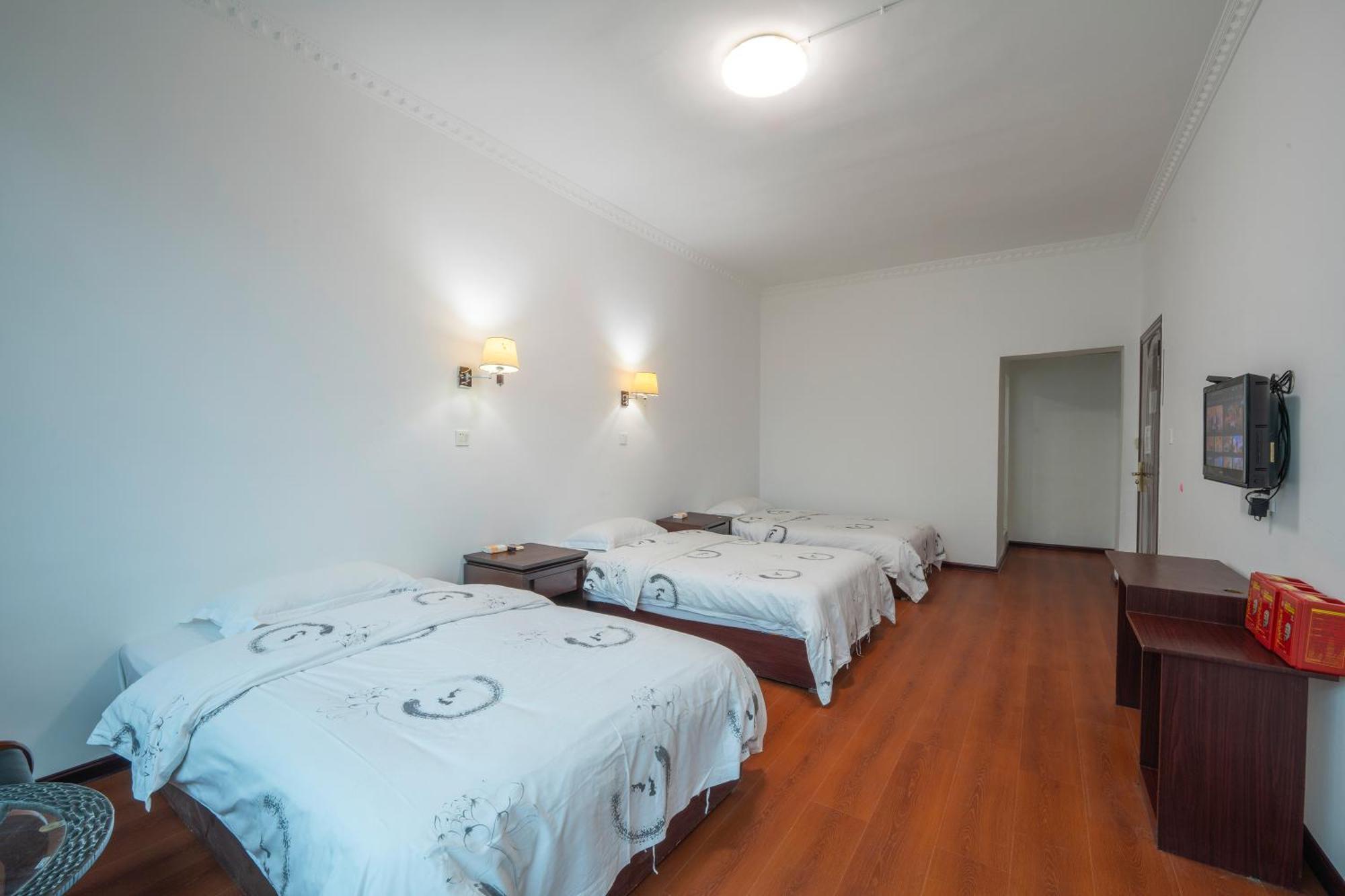 张家界大庸家民宿dyj Hostel Buitenkant foto